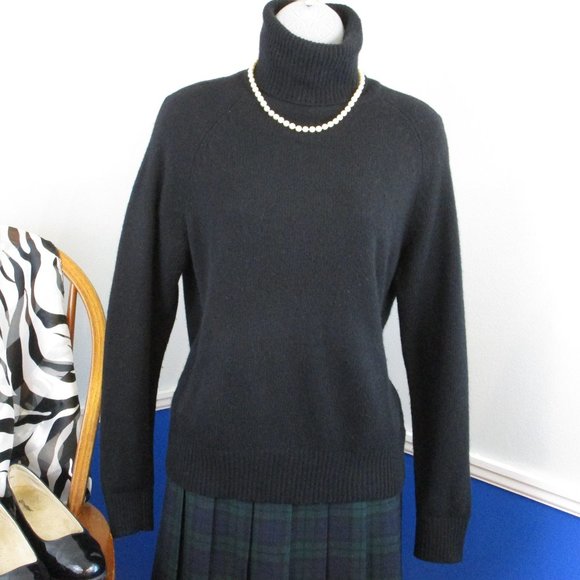 Gloria Vanderbilt Sweaters - Vintage 70's Gloria Vanderbilt High T-Neck Sweater